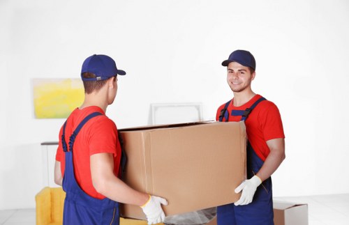 Secure mobile self storage option for residents and businesses in Dartmouthpark