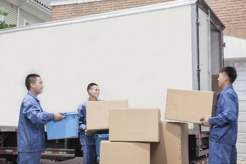 Local temporary storage options for Dartmouthpark residents